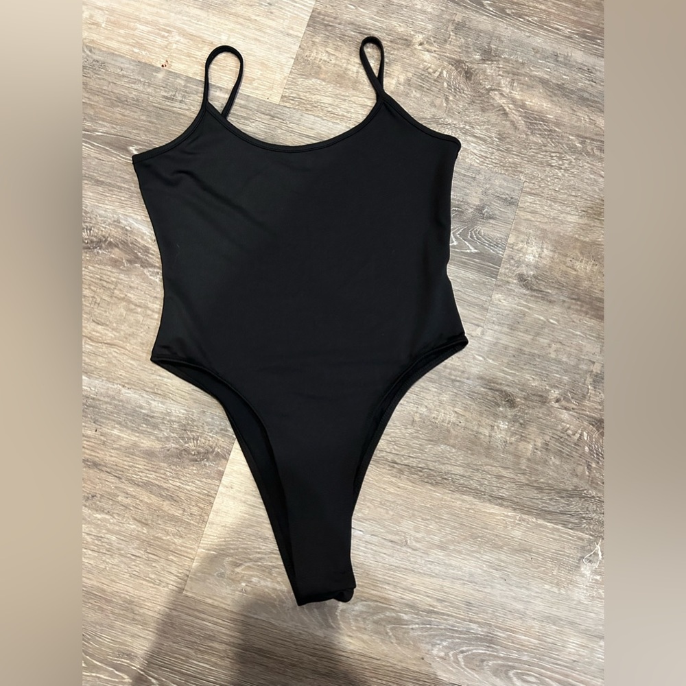 SHEIN Bodysuit